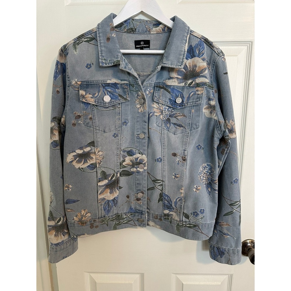 Prosperity - Women's Floral Denim Jacket Light Wash Button Front Sz L